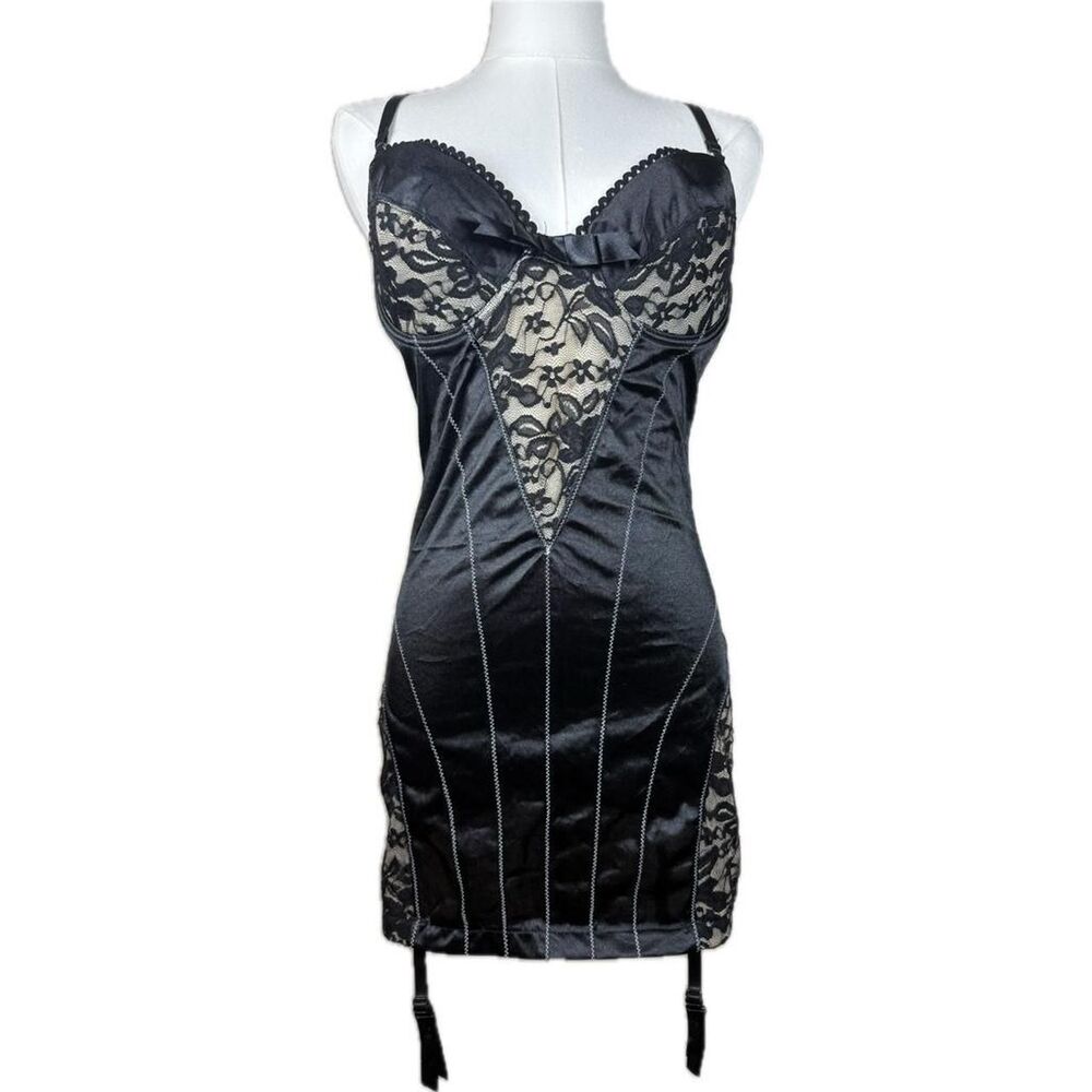 Vintage Leg Avenue Rockabilly Pinup Black Lace Mini Slip dress with Garters